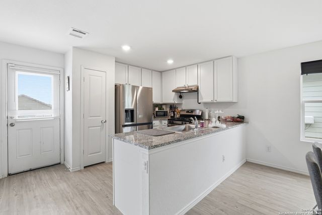 13942 Bull, San Antonio, TX 78252