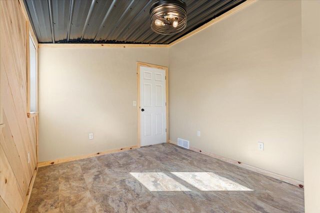 136 Pleasant Drive, Six Lakes, MI 48886