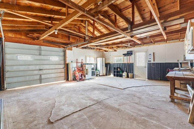 136 Pleasant Drive, Six Lakes, MI 48886