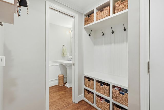 2706 HATMARK ST, Vienna, VA 22181