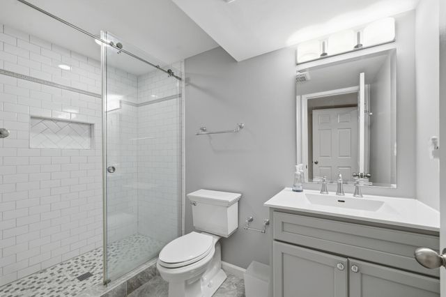 2706 HATMARK ST, Vienna, VA 22181