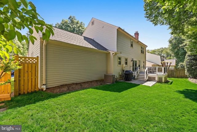 2706 HATMARK ST, Vienna, VA 22181