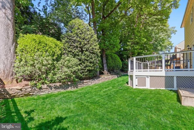 2706 HATMARK ST, Vienna, VA 22181