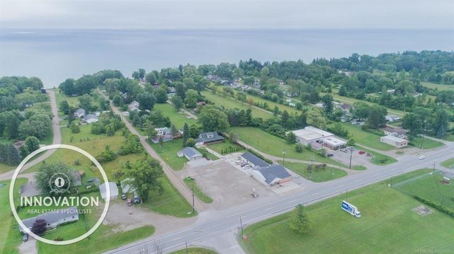 6515 Lakeshore Road, Worth Twp, MI 48450