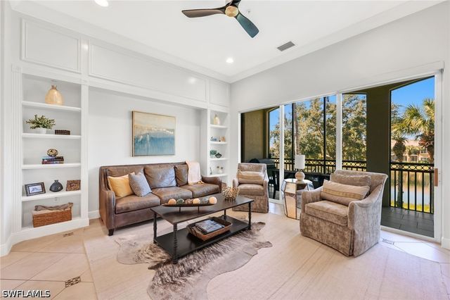 3031 Marengo CT 203, Naples, FL 34114
