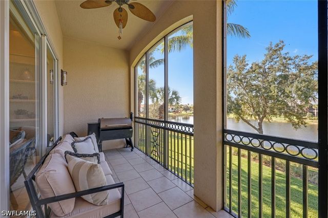 3031 Marengo CT 203, Naples, FL 34114