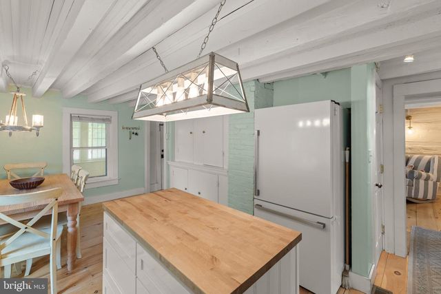 397 COUNTRY BROOK RD, Toms Brook, VA 22660
