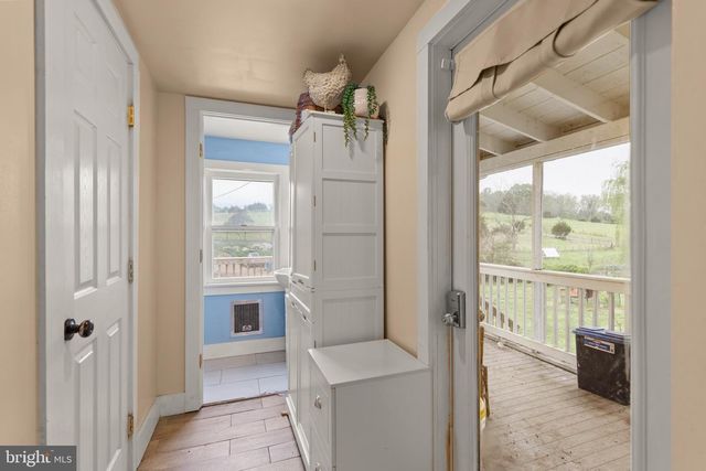 397 COUNTRY BROOK RD, Toms Brook, VA 22660