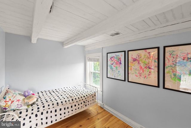 397 COUNTRY BROOK RD, Toms Brook, VA 22660