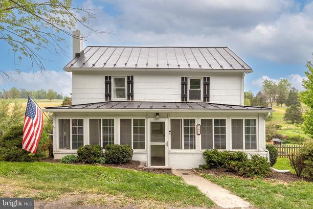 397 COUNTRY BROOK RD, Toms Brook, VA 22660