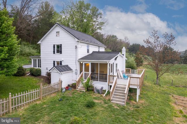 397 COUNTRY BROOK RD, Toms Brook, VA 22660