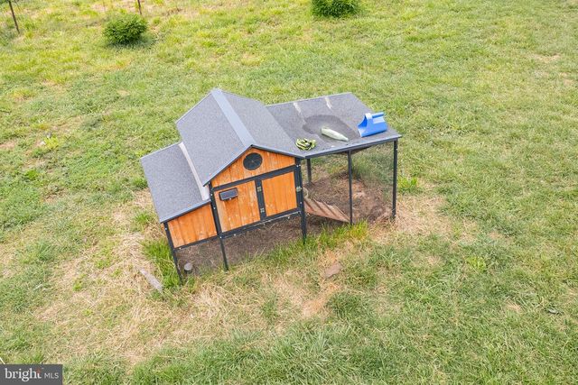 397 COUNTRY BROOK RD, Toms Brook, VA 22660