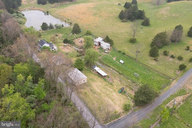397 COUNTRY BROOK RD, Toms Brook, VA 22660