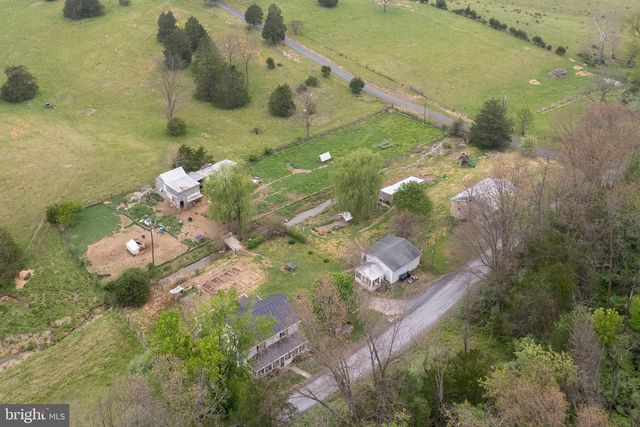 397 COUNTRY BROOK RD, Toms Brook, VA 22660