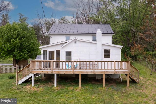 397 COUNTRY BROOK RD, Toms Brook, VA 22660