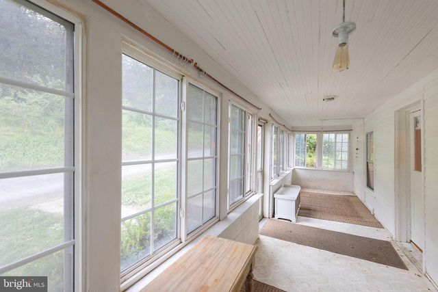 397 COUNTRY BROOK RD, Toms Brook, VA 22660
