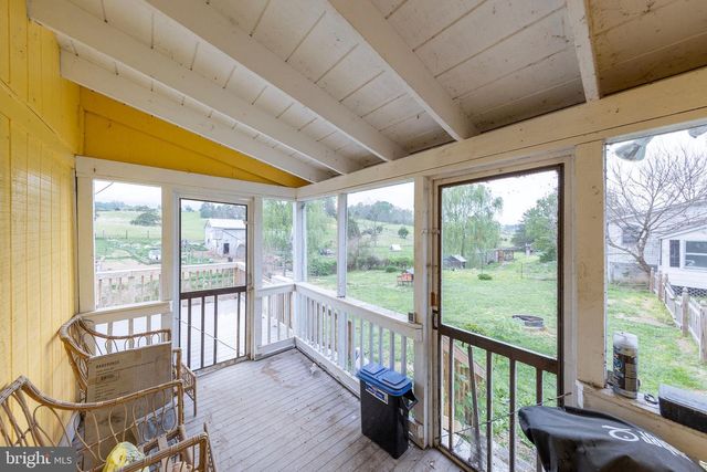 397 COUNTRY BROOK RD, Toms Brook, VA 22660