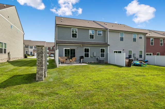 1420 Carderock Springs Dr, Gallatin, TN 37066