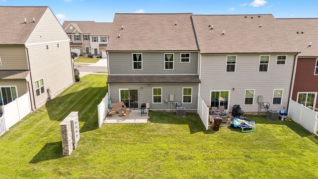 1420 Carderock Springs Dr, Gallatin, TN 37066