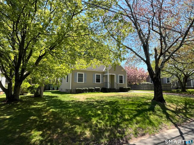 427 Westford Drive, Fairfield, CT 06890