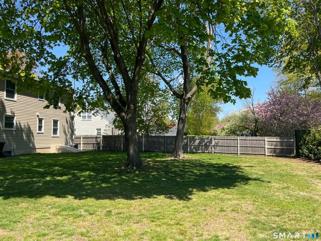427 Westford Drive, Fairfield, CT 06890