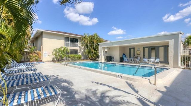 2121 WOOD STREET A103, Sarasota, FL 34237