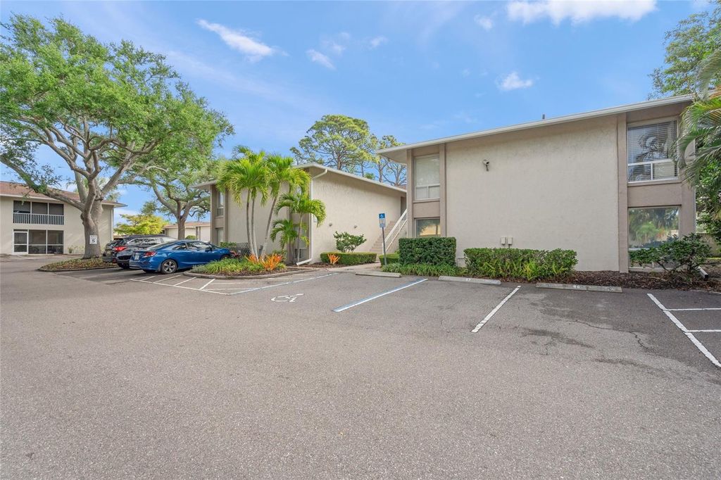 2121 WOOD STREET A103, Sarasota, FL 34237