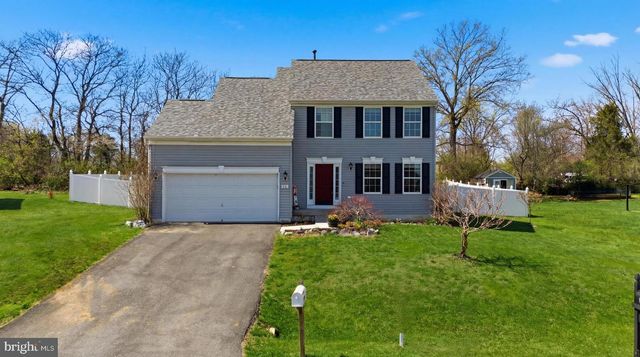 486 CALVERT CIR, Bunker Hill, WV 25413