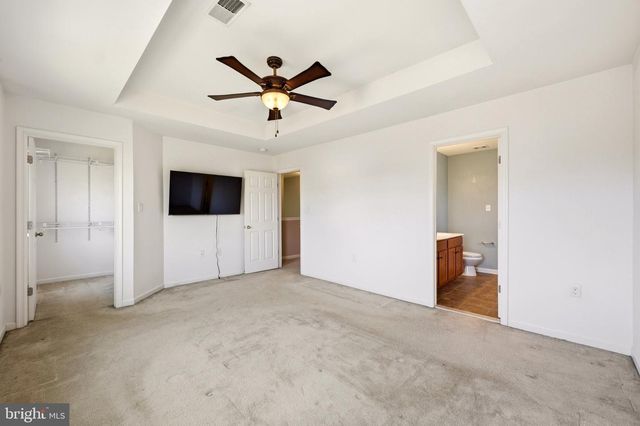 486 CALVERT CIR, Bunker Hill, WV 25413