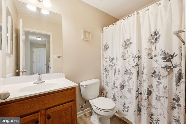 486 CALVERT CIR, Bunker Hill, WV 25413