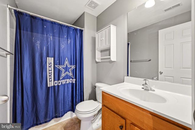 486 CALVERT CIR, Bunker Hill, WV 25413