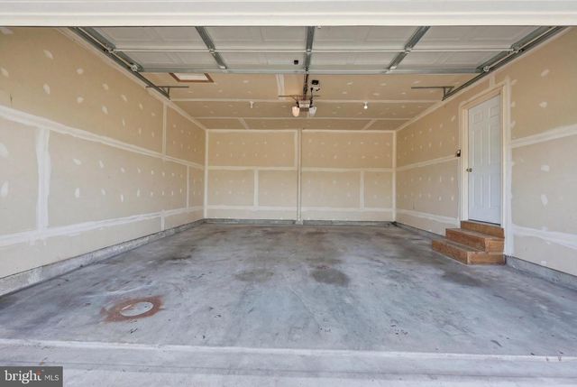 486 CALVERT CIR, Bunker Hill, WV 25413