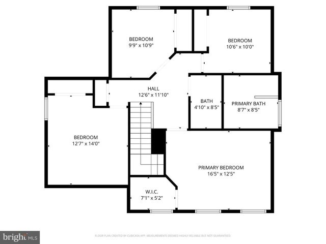 486 CALVERT CIR, Bunker Hill, WV 25413