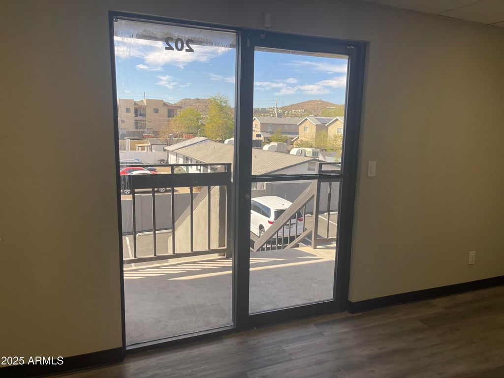 640 E PURDUE Avenue 202, Phoenix, AZ 85020 — photo 2