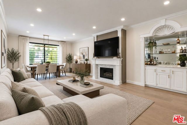 14923 Moorpark Street 101, Sherman Oaks, CA 91403