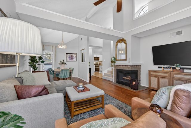 2941 Hunters Point Lane, Carrollton, TX 75007