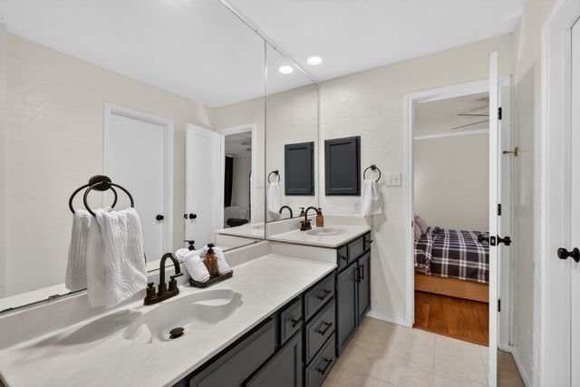 2941 Hunters Point Lane, Carrollton, TX 75007