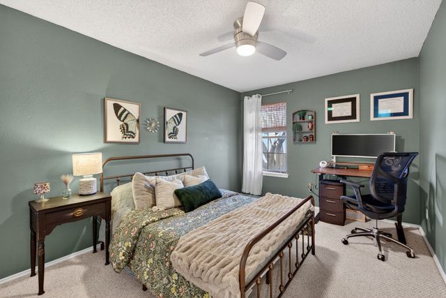 2941 Hunters Point Lane, Carrollton, TX 75007