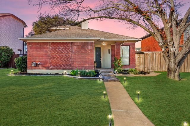 2941 Hunters Point Lane, Carrollton, TX 75007