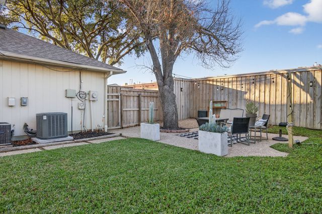 2941 Hunters Point Lane, Carrollton, TX 75007