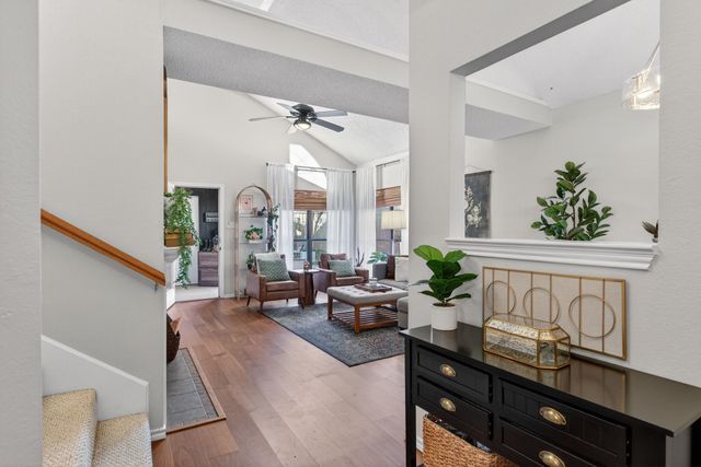 2941 Hunters Point Lane, Carrollton, TX 75007