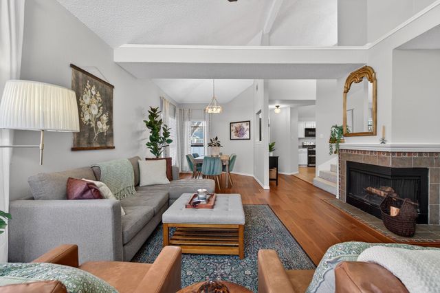 2941 Hunters Point Lane, Carrollton, TX 75007