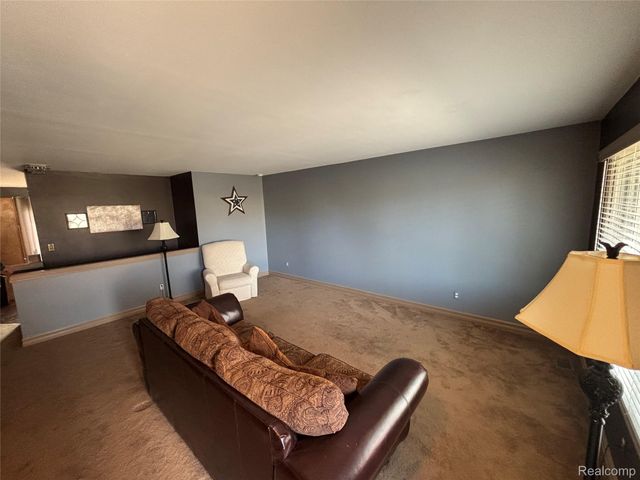 334 Fairgrove Street, Romeo Village, MI 48065