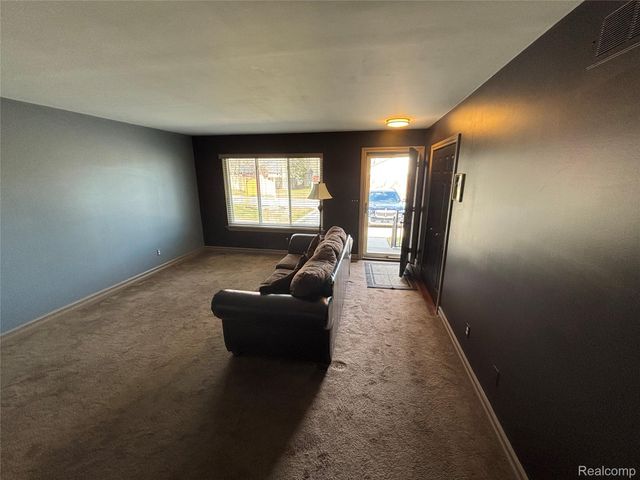 334 Fairgrove Street, Romeo Village, MI 48065