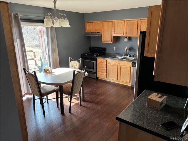 334 Fairgrove Street, Romeo Village, MI 48065