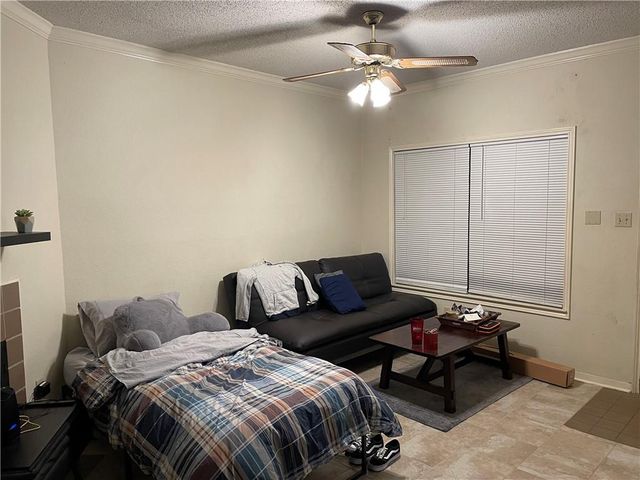 915 W 23rd ST 102, Austin, TX 78705