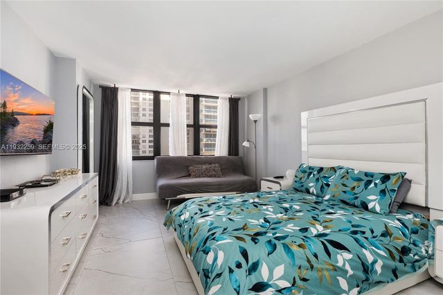 2401 S Ocean Dr 1204, Hollywood, FL 33019