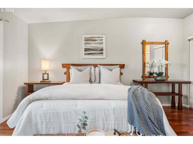 12600 Sw CRESCENT St 408, Beaverton, OR 97005