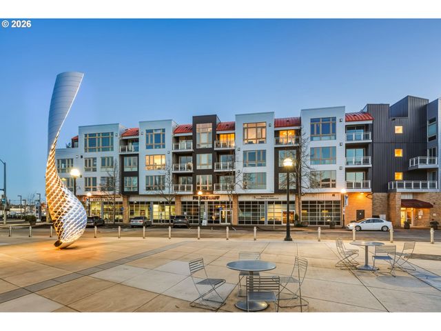 12600 Sw CRESCENT St 408, Beaverton, OR 97005