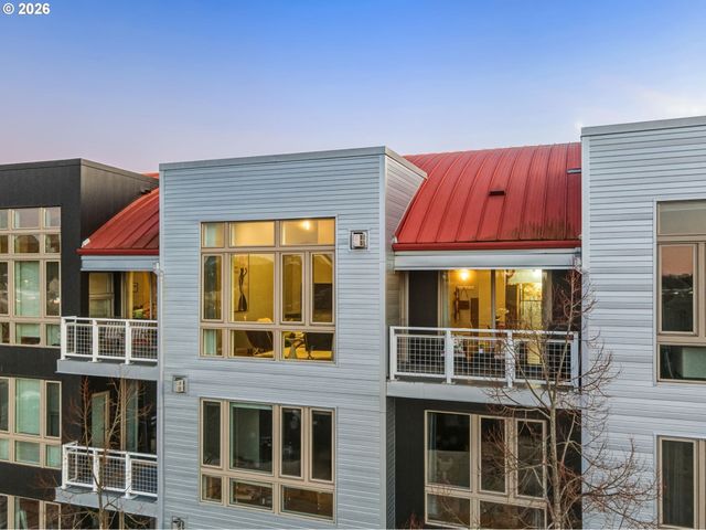 12600 Sw CRESCENT St 408, Beaverton, OR 97005